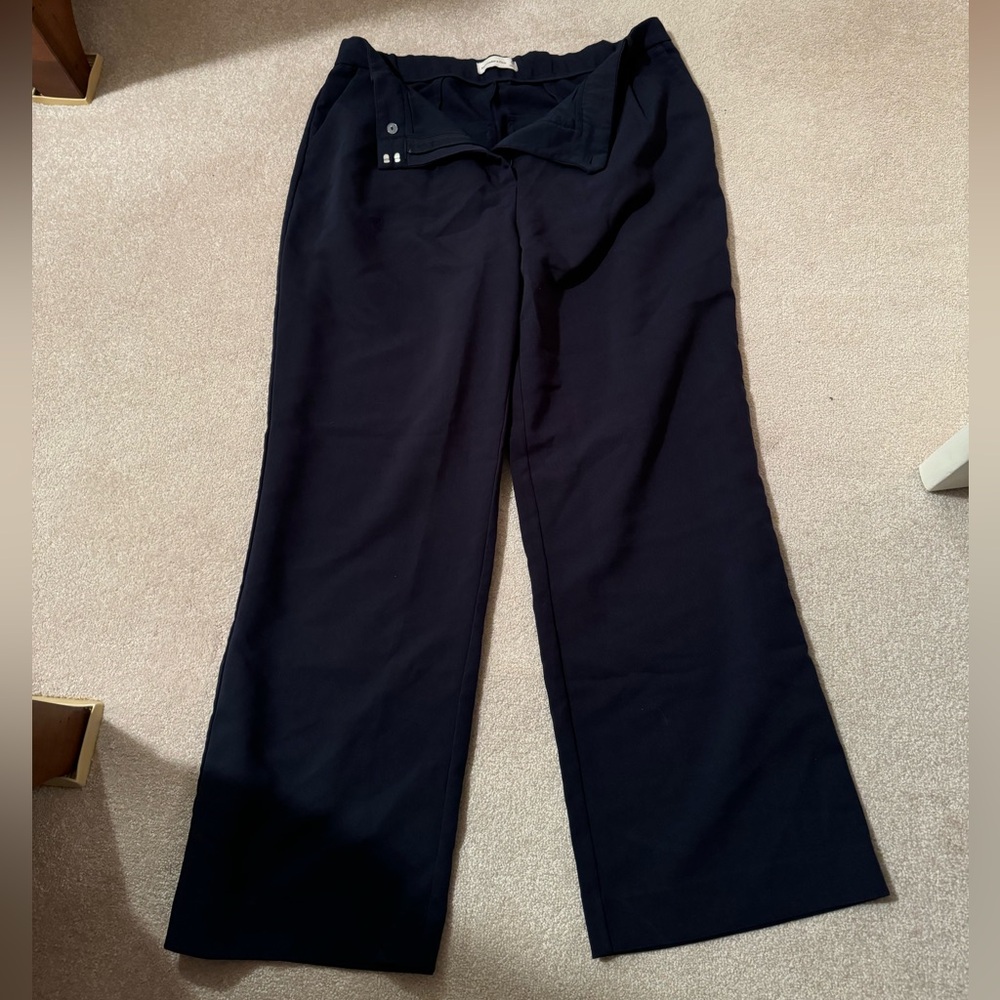 Abercrombie A&F Sloane Tailored Wide Leg Pant - Size 33 L